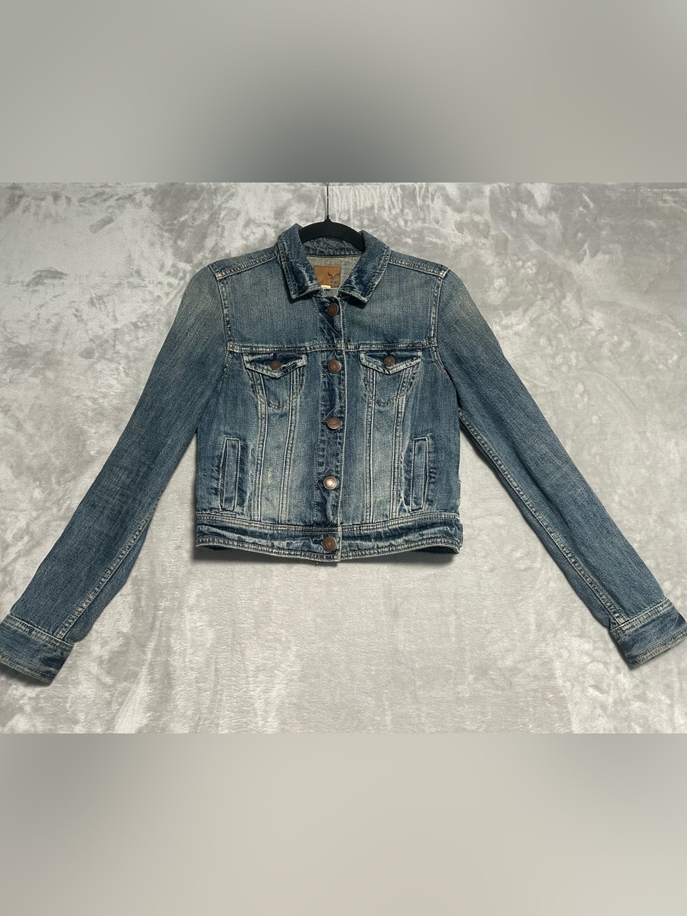 American Eagle Denim Trucker Jacket Women’s Small Blue Grunge